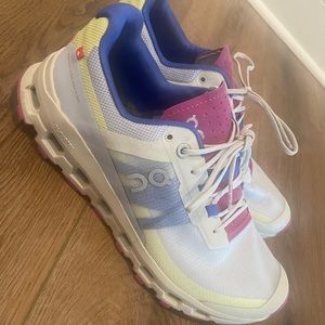 On Cloudvista Tennis Shoes